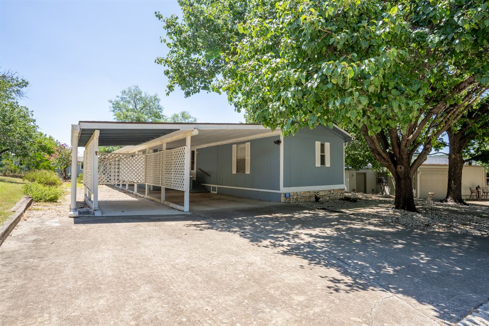Real Estate Listing Tour — 322 Live Oak